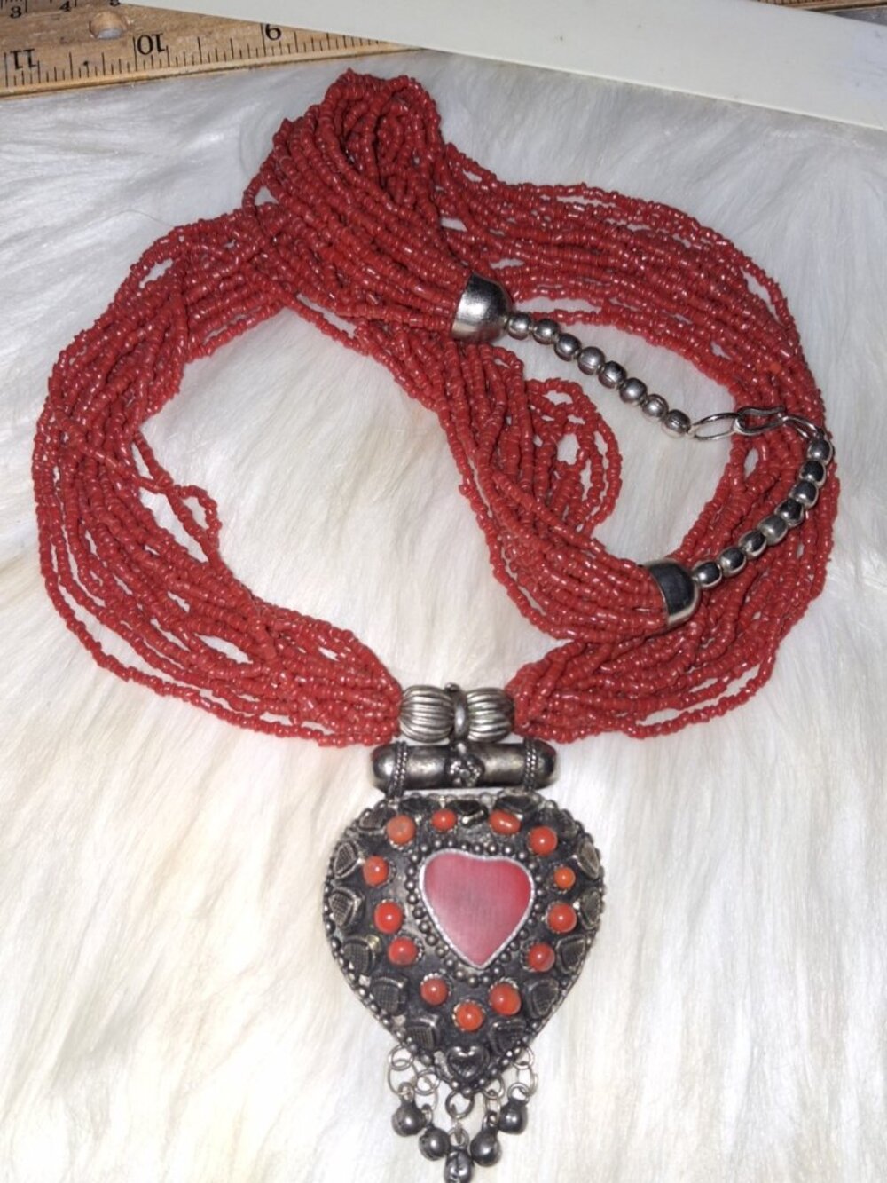 coral red beaded multistrand tribal Necklace Silver Tone Clasp unsigned Unmarked